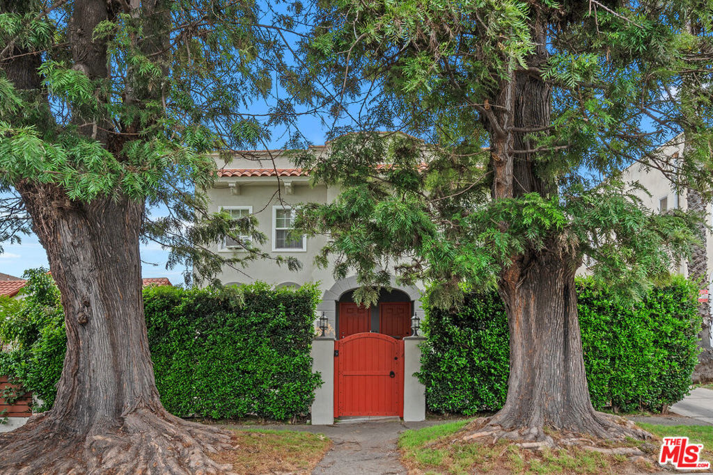 1357 S Cloverdale Avenue