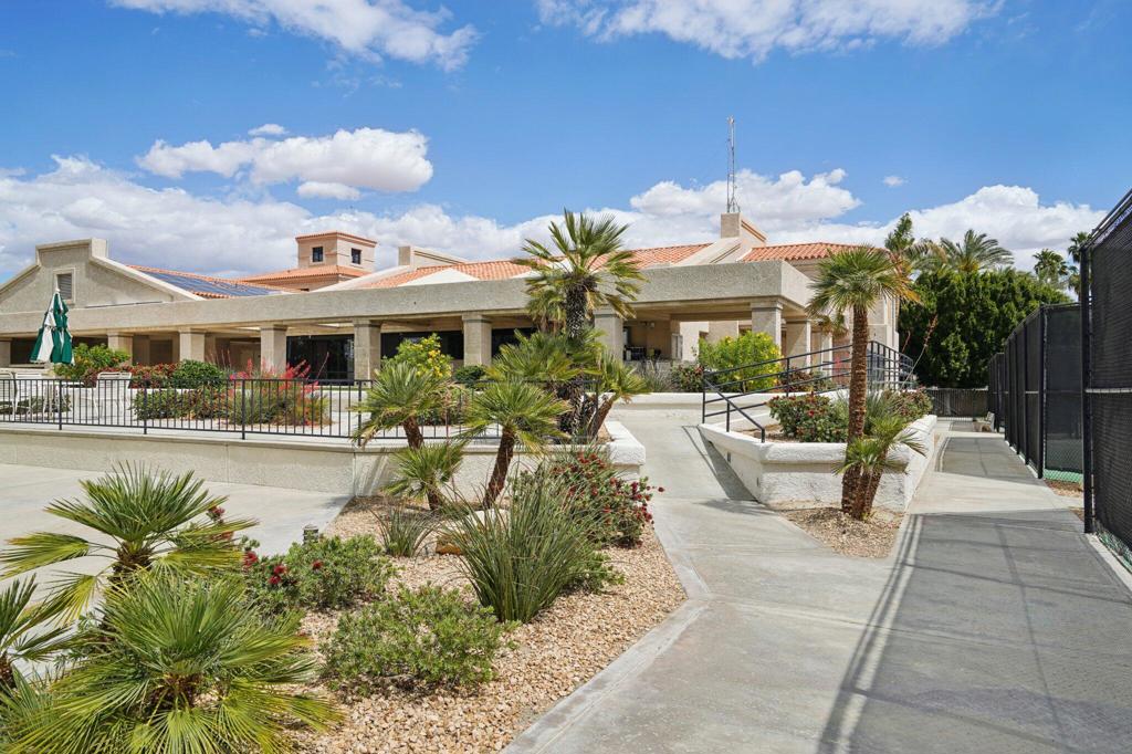 Desert Falls C.C. - Residential