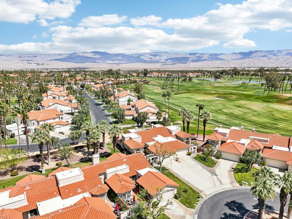 Desert Falls C.C. - Residential
