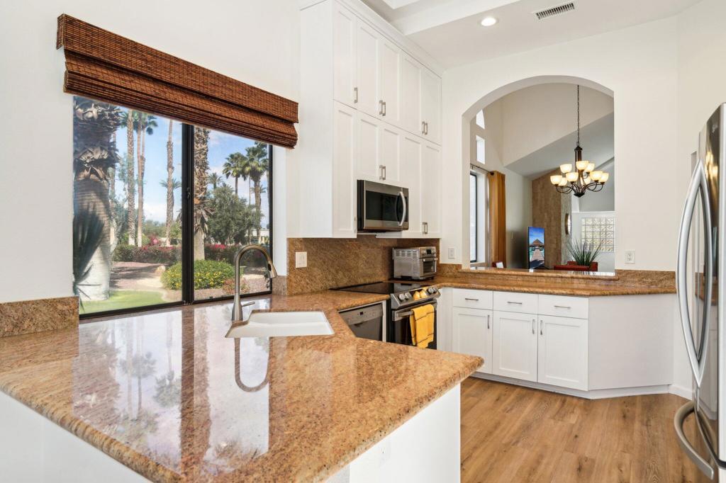 Desert Falls C.C. - Residential
