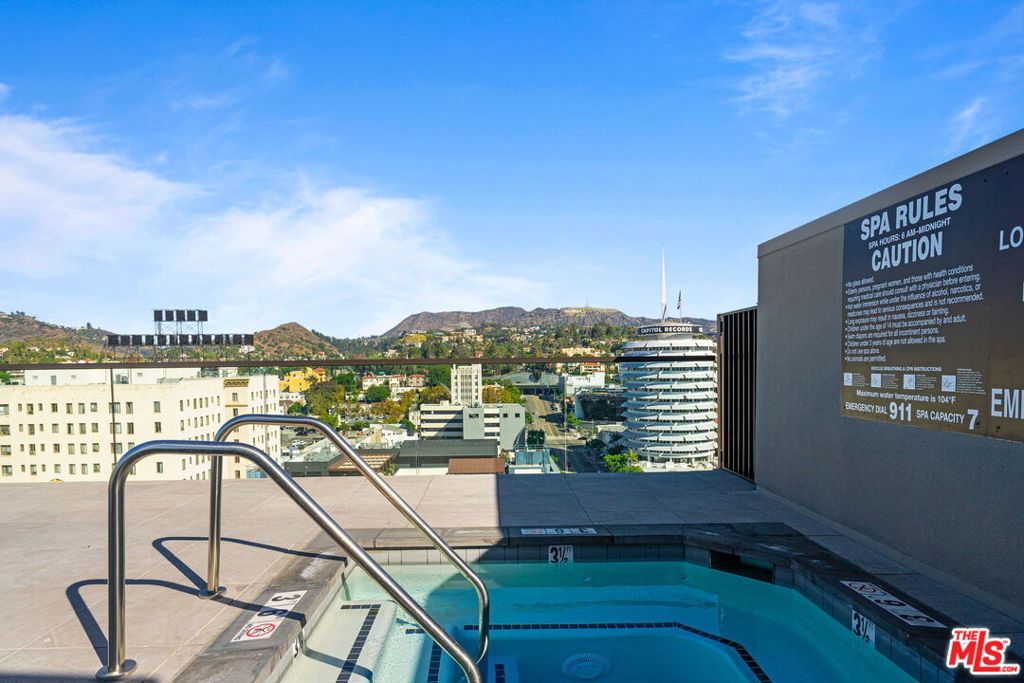 Broadway Lofts - Residential Lease