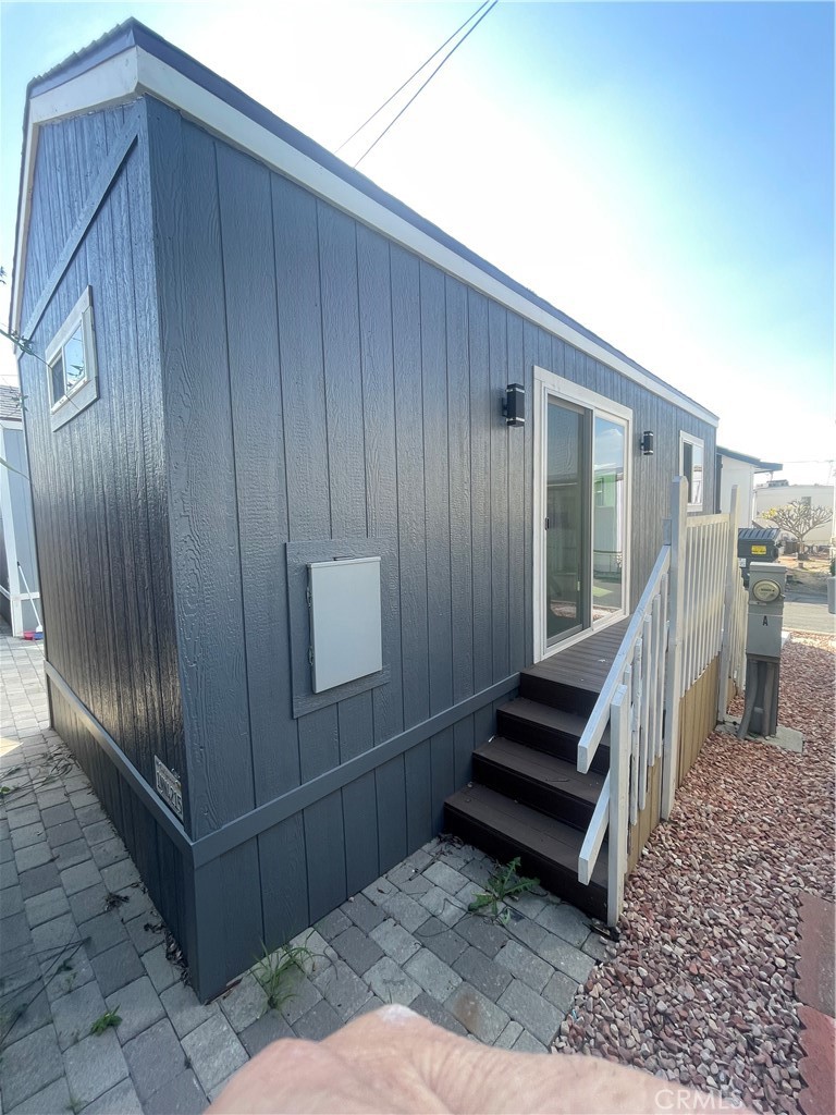 1020 Bradbourne Avenue