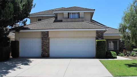 Photo of 8262 Loma Vista Road, Ventura, CA 93004 (MLS # V1-32349)
