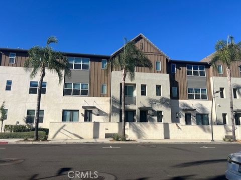 Photo of 11005 Skyglow Drive, Rancho Cucamonga, CA 91730 (MLS # CV25148718) Photo of 11005 Skyglow Drive, Rancho Cucamonga, CA 91730 (MLS # CV25148718)