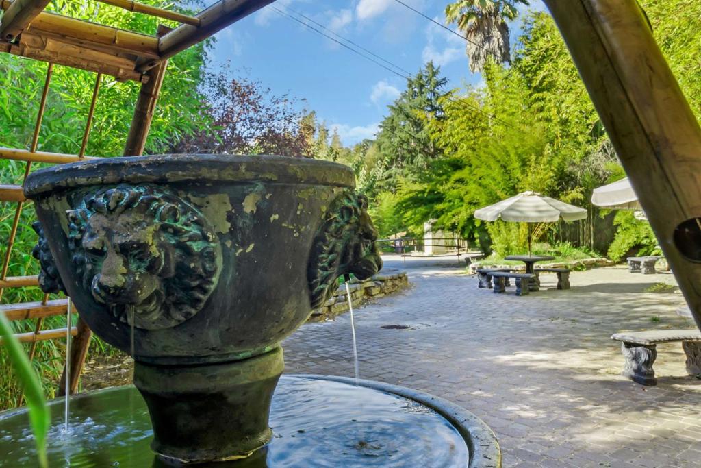 5601 Freedom Boulevard