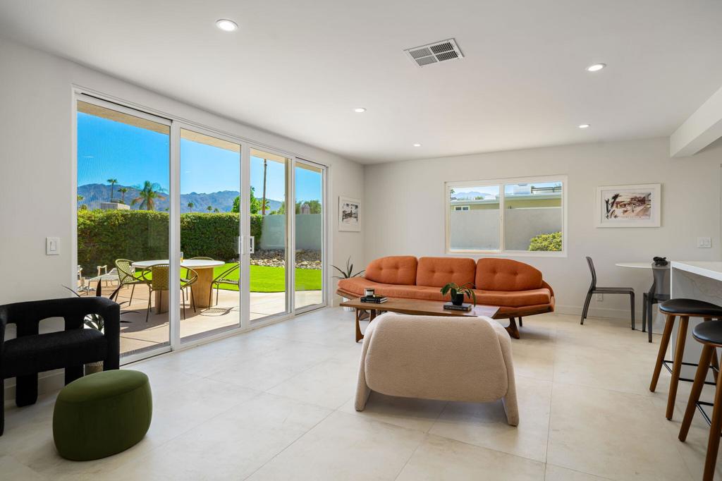 Silver Spur Ranch - Residential