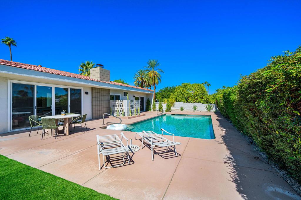 Silver Spur Ranch - Residential