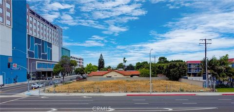 7911 Orangethorpe Ave Buena Park CA 90621