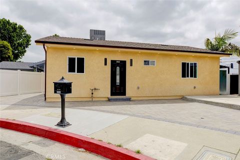 Photo of 20502 Lull St., Winnetka, CA 91306 (MLS # GD26105368)