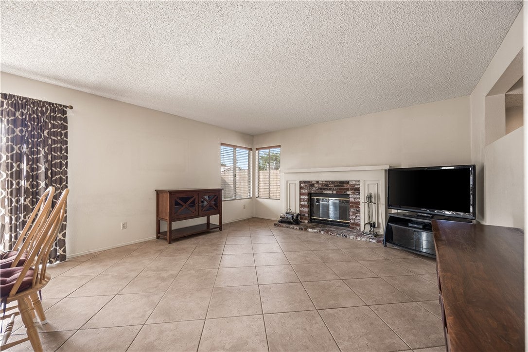 12796 Kern River Road