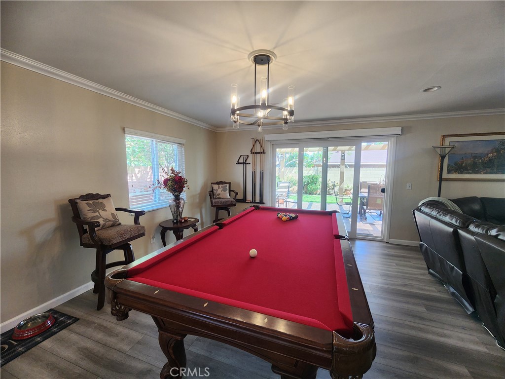105 W Cliffwood Avenue