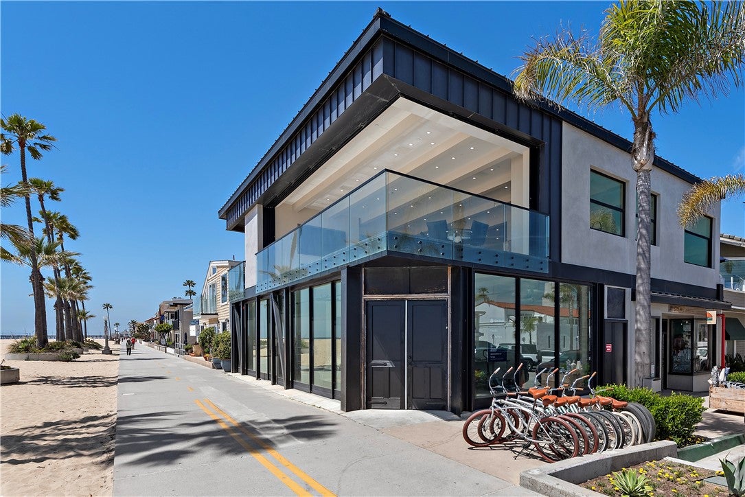 1504 W Oceanfront