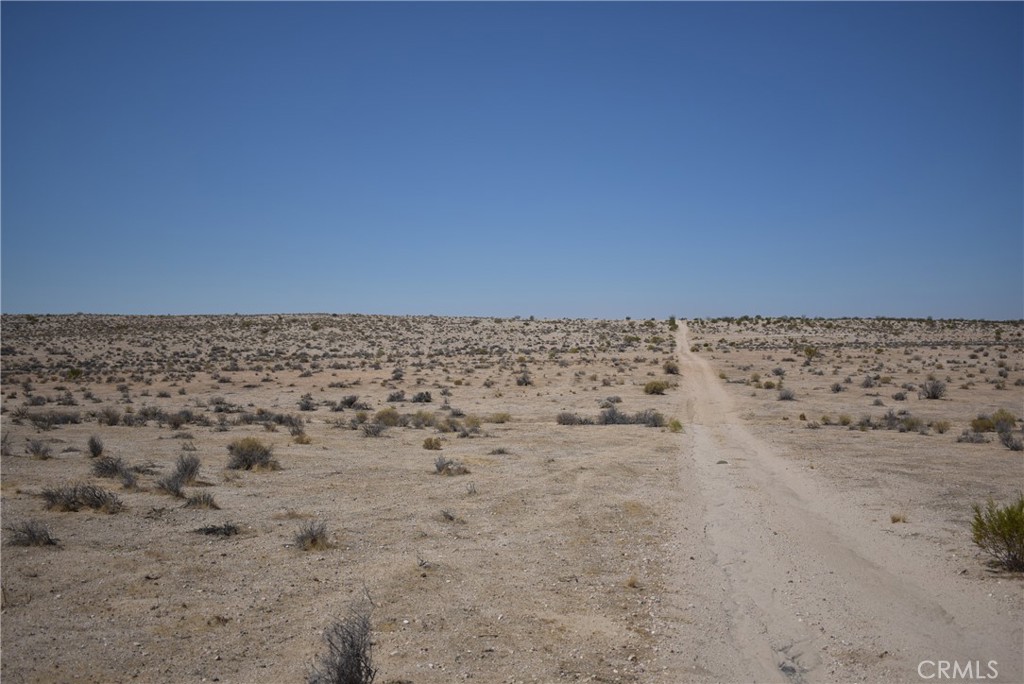 20.82 acre residential lot east of California City. Great area for camping and riding your off road toys. APN 274-110-11-00-1.