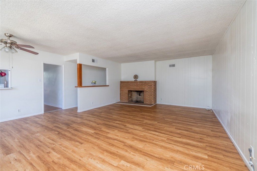 2912 W Via Acosta