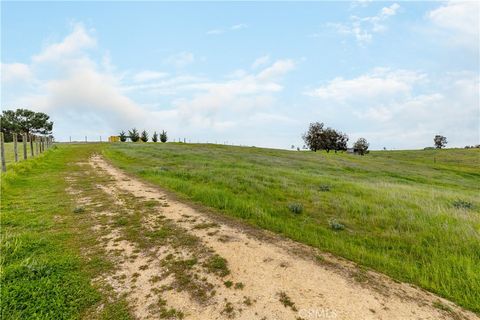 Tiny photo for 3505 Landmark Pl, Paso Robles, CA 93446 (MLS # NS26020742)