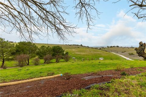 Tiny photo for 3505 Landmark Pl, Paso Robles, CA 93446 (MLS # NS26020742)
