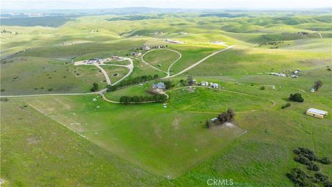 Tiny photo for 3505 Landmark Pl, Paso Robles, CA 93446 (MLS # NS26020742)