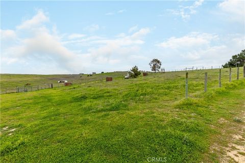 Tiny photo for 3505 Landmark Pl, Paso Robles, CA 93446 (MLS # NS26020742)