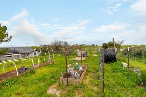 Tiny photo for 3505 Landmark Pl, Paso Robles, CA 93446 (MLS # NS26020742)