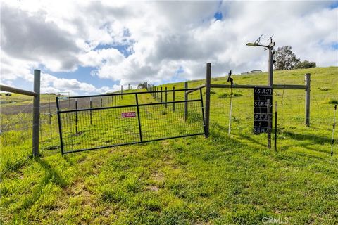 Tiny photo for 3505 Landmark Pl, Paso Robles, CA 93446 (MLS # NS26020742)