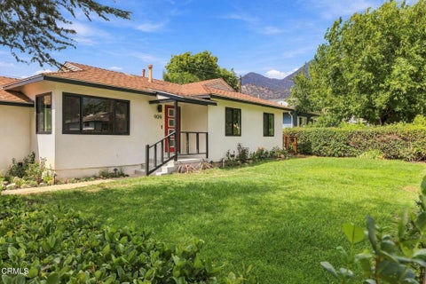 Photo of 909 Grandview Avenue, Ojai, CA 93023 (MLS # V1-38889)