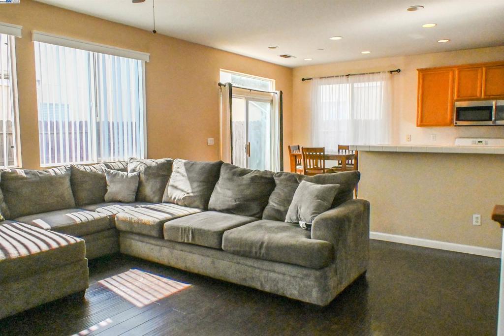 RYLAND HERITAGE - Residential