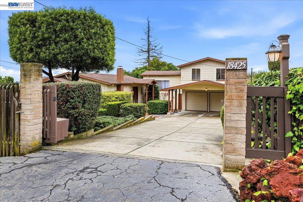 18425 18425 Pepper St