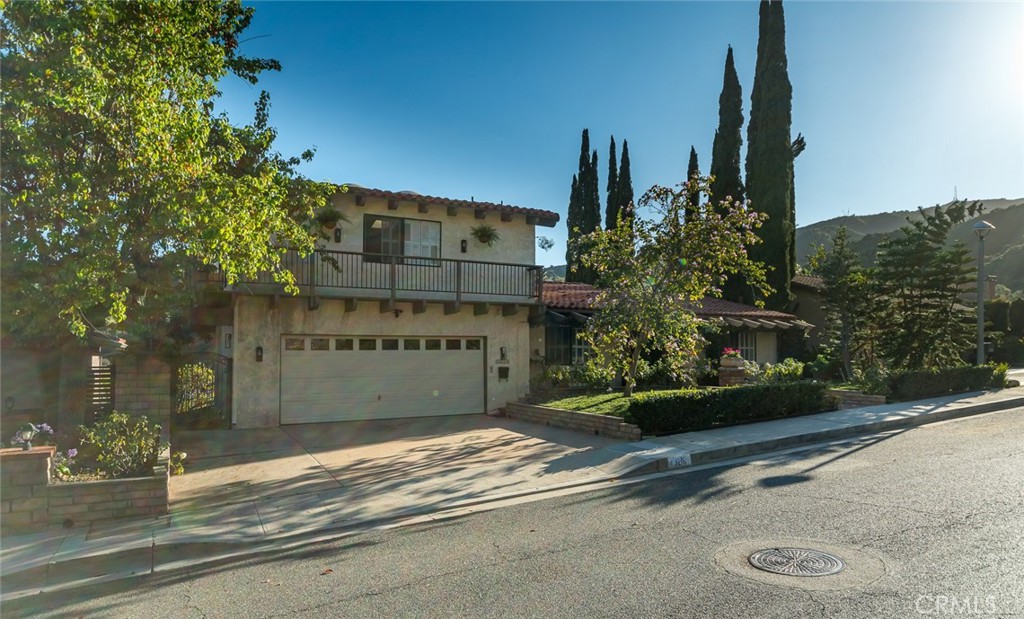 3216 Beaudry Terrace