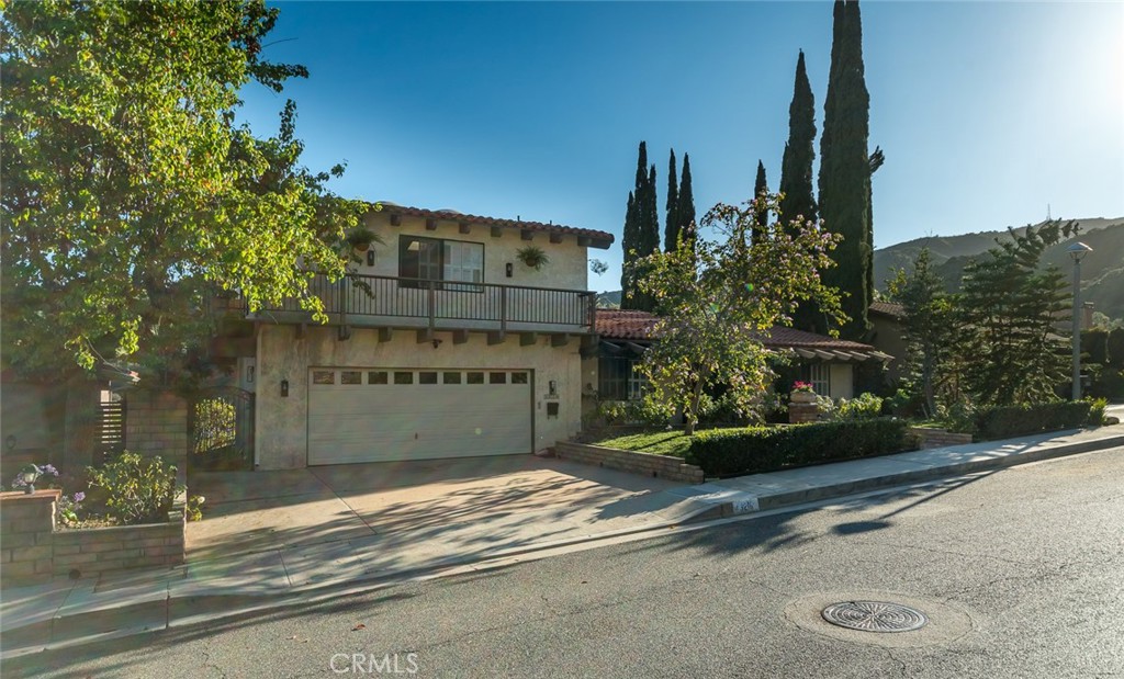 3216 Beaudry Terrace