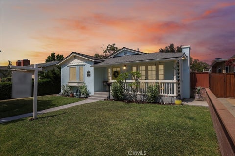 Photo of 3639 Gardenia Avenue, Long Beach, CA 90807 (MLS # PW26108855)