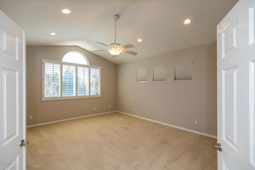 Regency Hills-903 - 1006112 - Residential