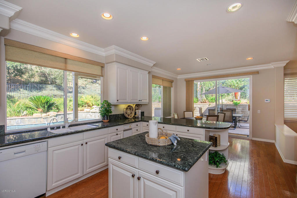 Regency Hills-903 - 1006112 - Residential