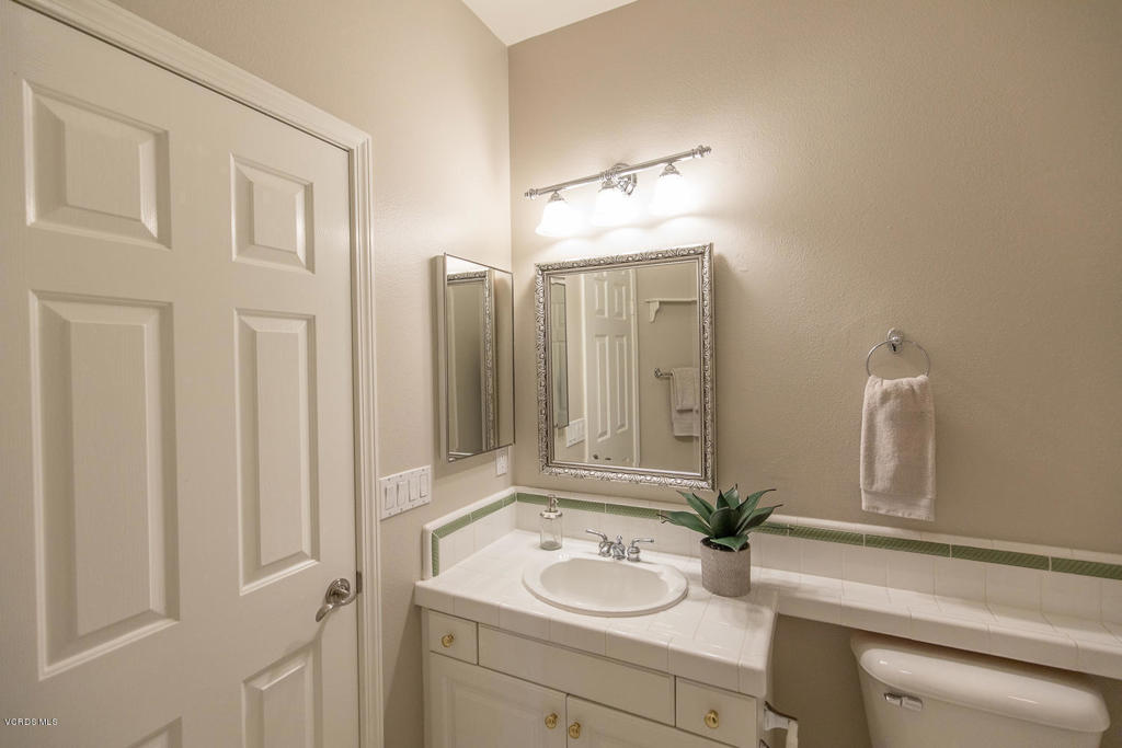 Regency Hills-903 - 1006112 - Residential