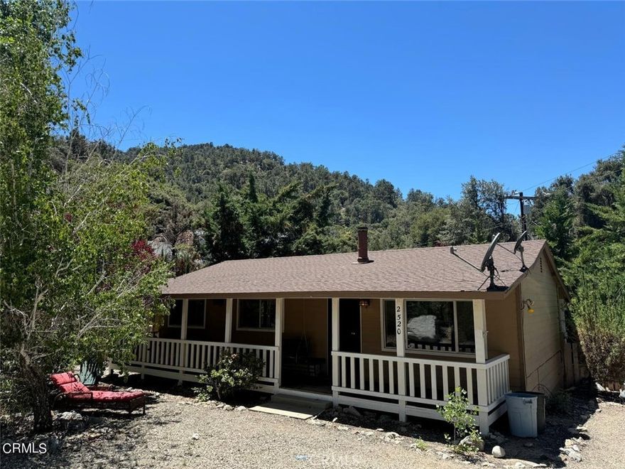 This charming single family residence features 3 bedrooms, 1.5 bathrooms, cover decks, laminate flooring, dual pane windows and boats a cozy 960sqft layout on a spacious 9,844sqft lot. Build in 1980, this single story cabin offers a private back yard, ample parking, and is nestled in a peaceful neighborhood. Conveniently located near main thoroughfares and very close to the village center. Experience the amenities Pine Mountain Club has to offer in this delightful property.