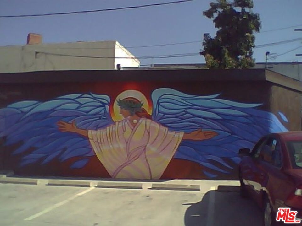 5349 Crenshaw Boulevard