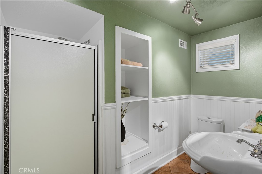 Arrowhead Woods (AWHW) - Residential