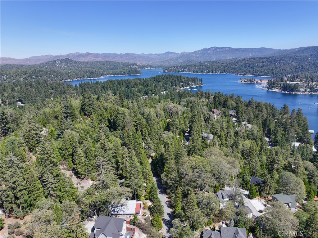 Arrowhead Woods (AWHW) - Residential