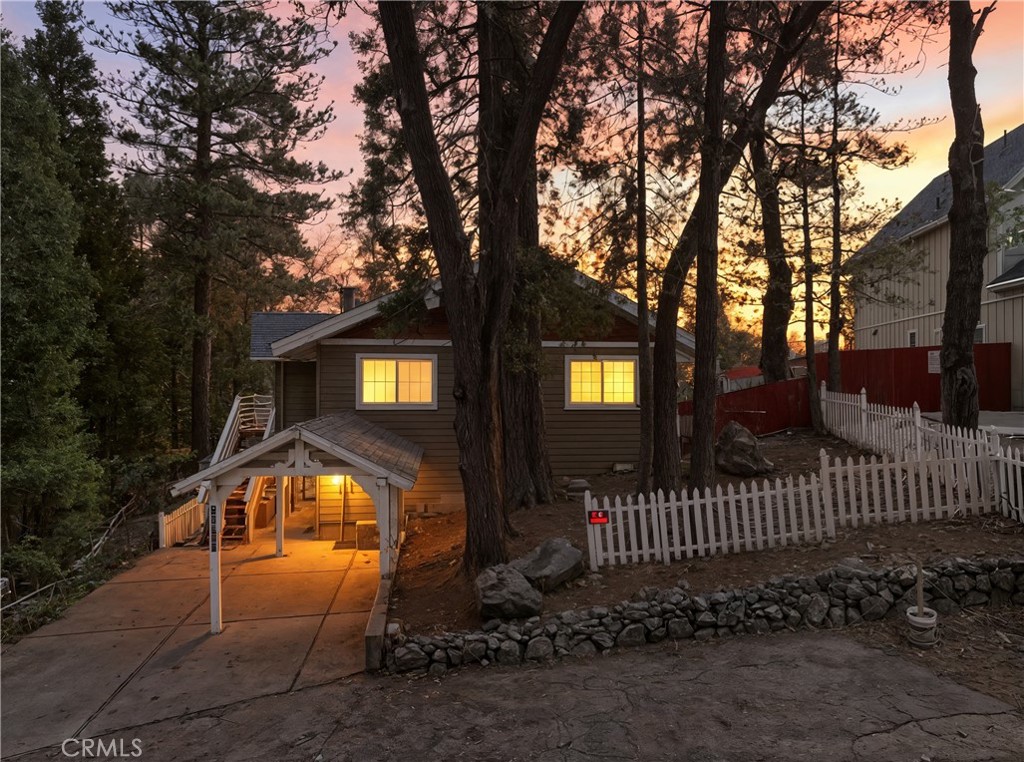 Arrowhead Woods (AWHW) - Residential