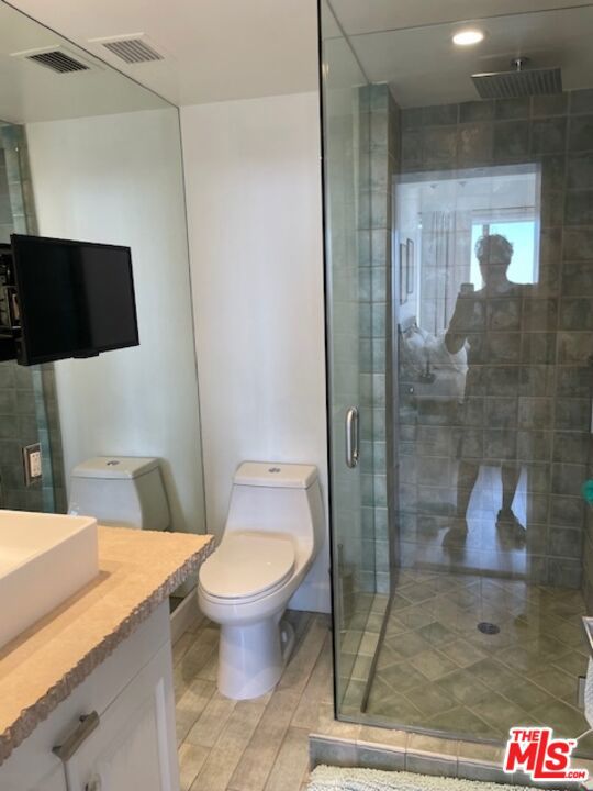 2160 E Century Parkway 2109