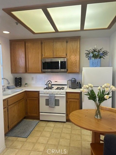 Tiny photo for 444 Pier Avenue #19, Oceano, CA 93445 (MLS # PI26118125)