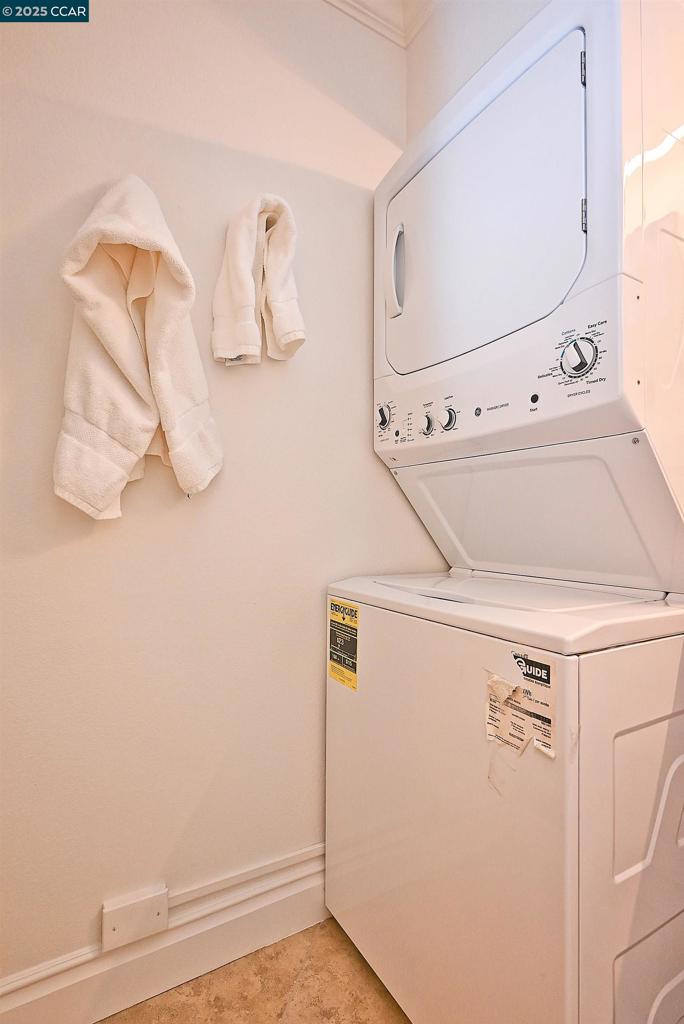 ROSSMOOR - Residential