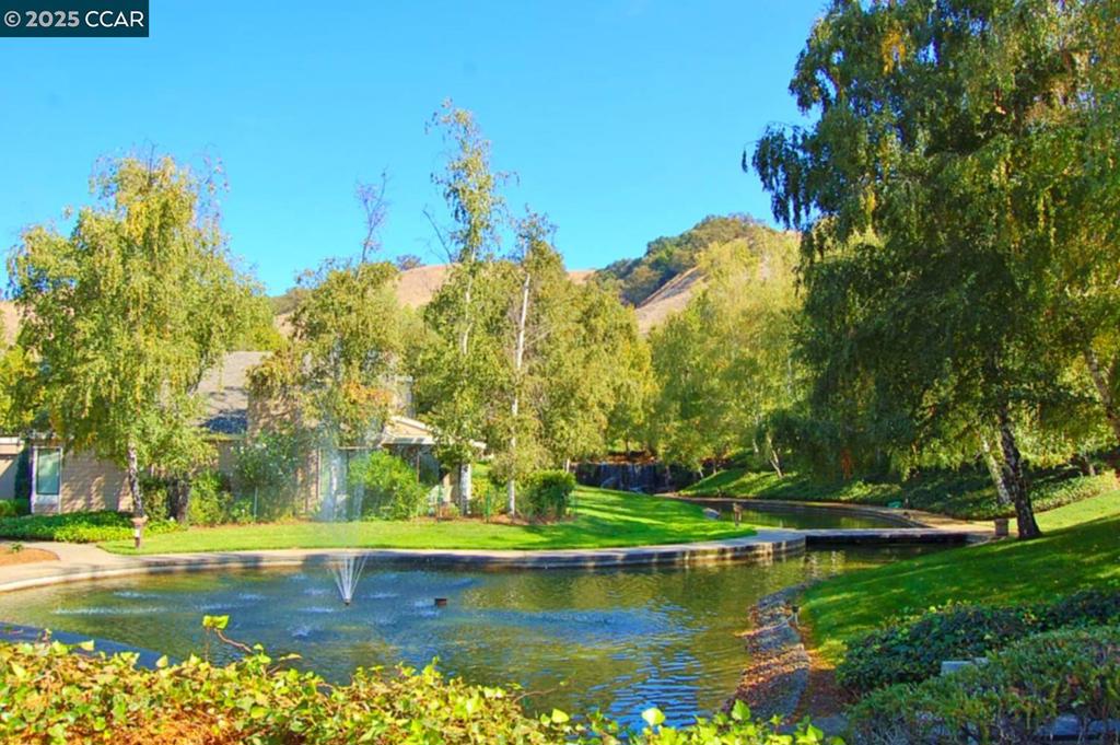 ROSSMOOR - Residential