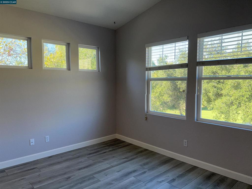 OAKHURST - Residential