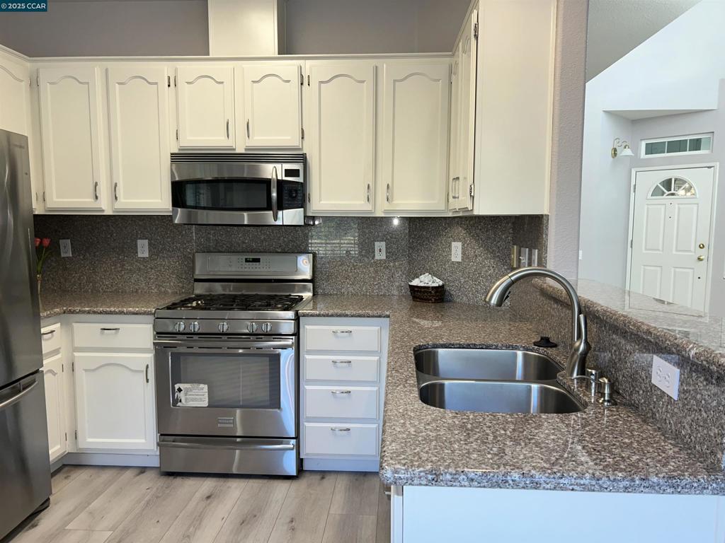 OAKHURST - Residential