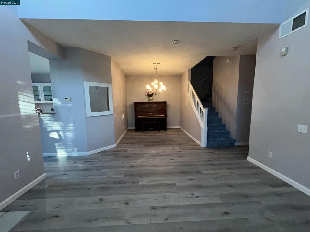 OAKHURST - Residential