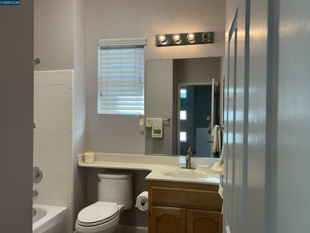 OAKHURST - Residential