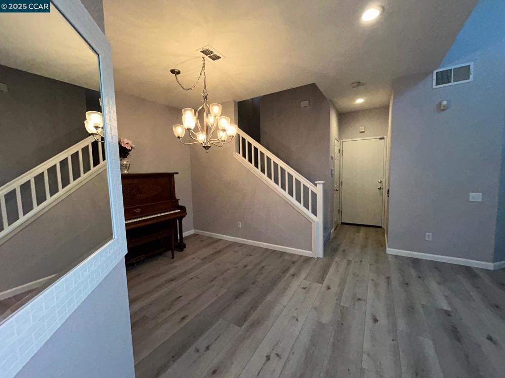 OAKHURST - Residential