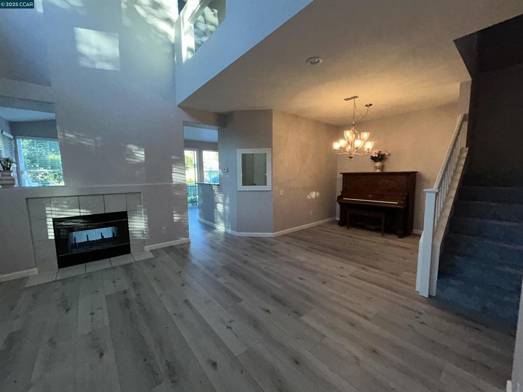 OAKHURST - Residential