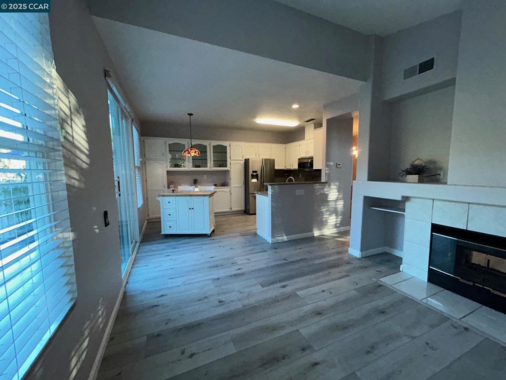 OAKHURST - Residential