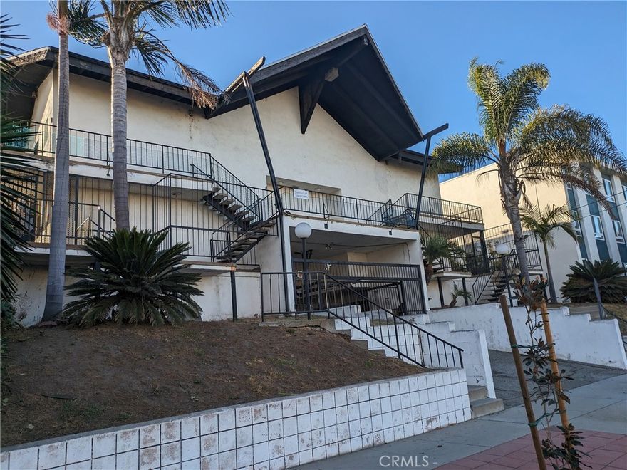 Prime West Torrance area, close to beach, freeway, Del Amo Fashion Center,
Large studio for one person. 
Call 310-802-9562 to view.